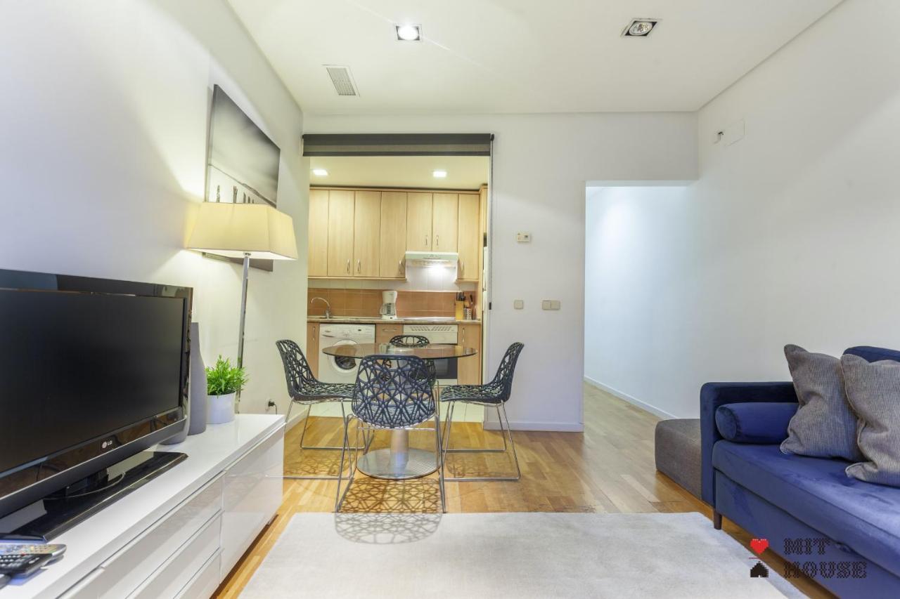 Mit House Puerta Del Sol III En Madrid Apartment Exterior photo